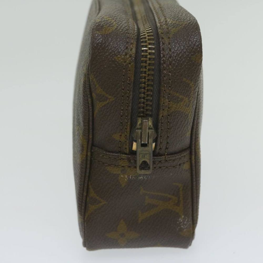 LOUIS VUITTON Poche Toilette Clutch Bag - Picture 9 of 16